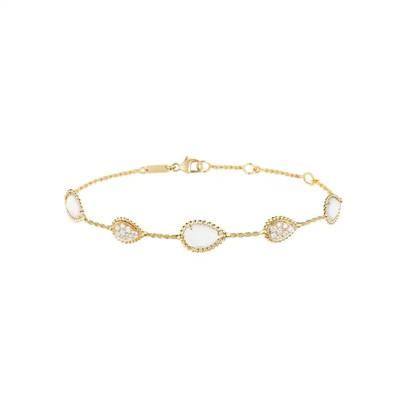 Flower bracelet
