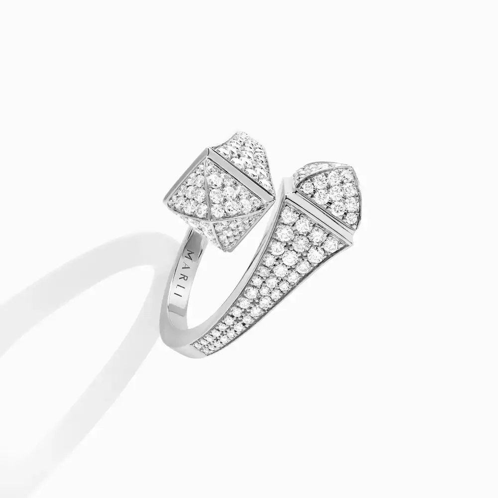 Butterfly ring
