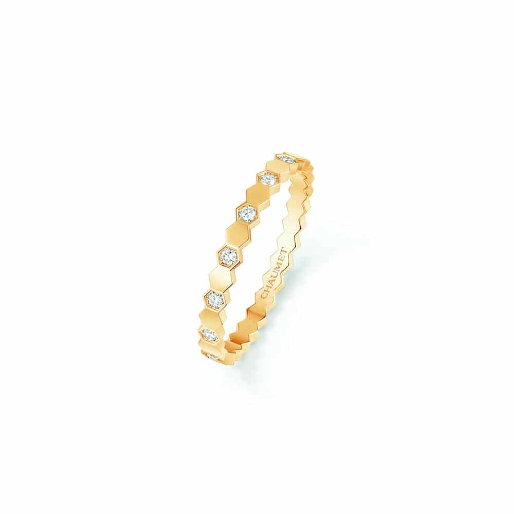 Round ring 3 diamonds