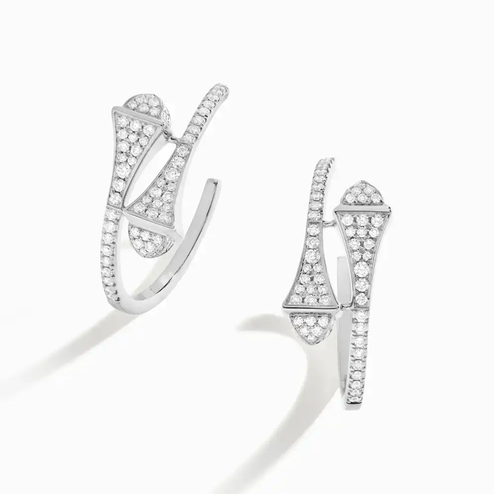 Heart ring
