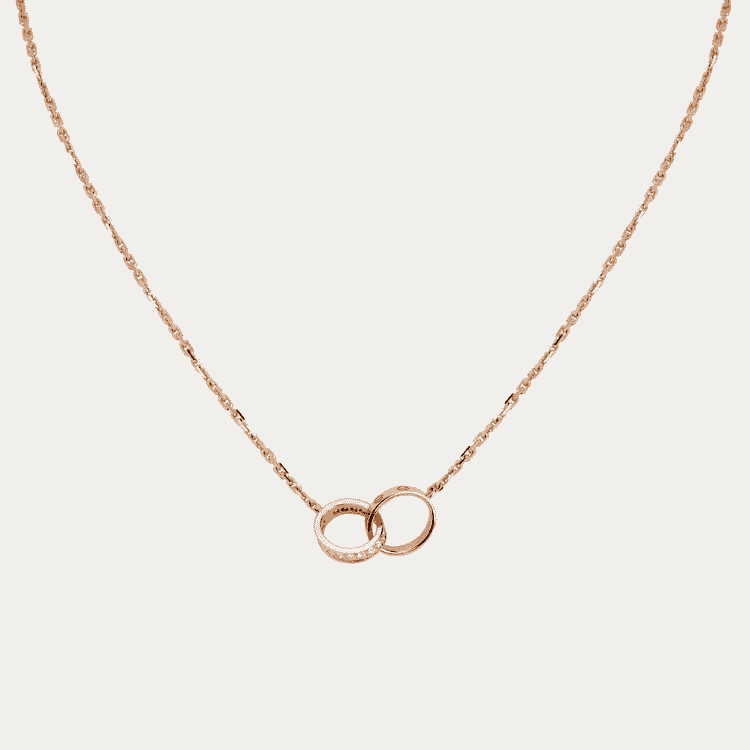Move necklace