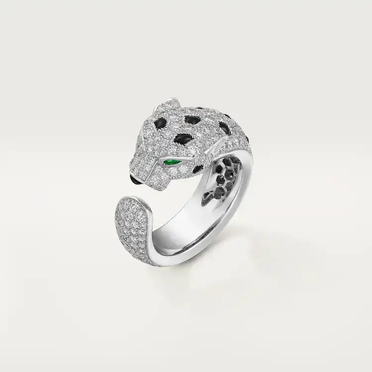 Butterfly ring