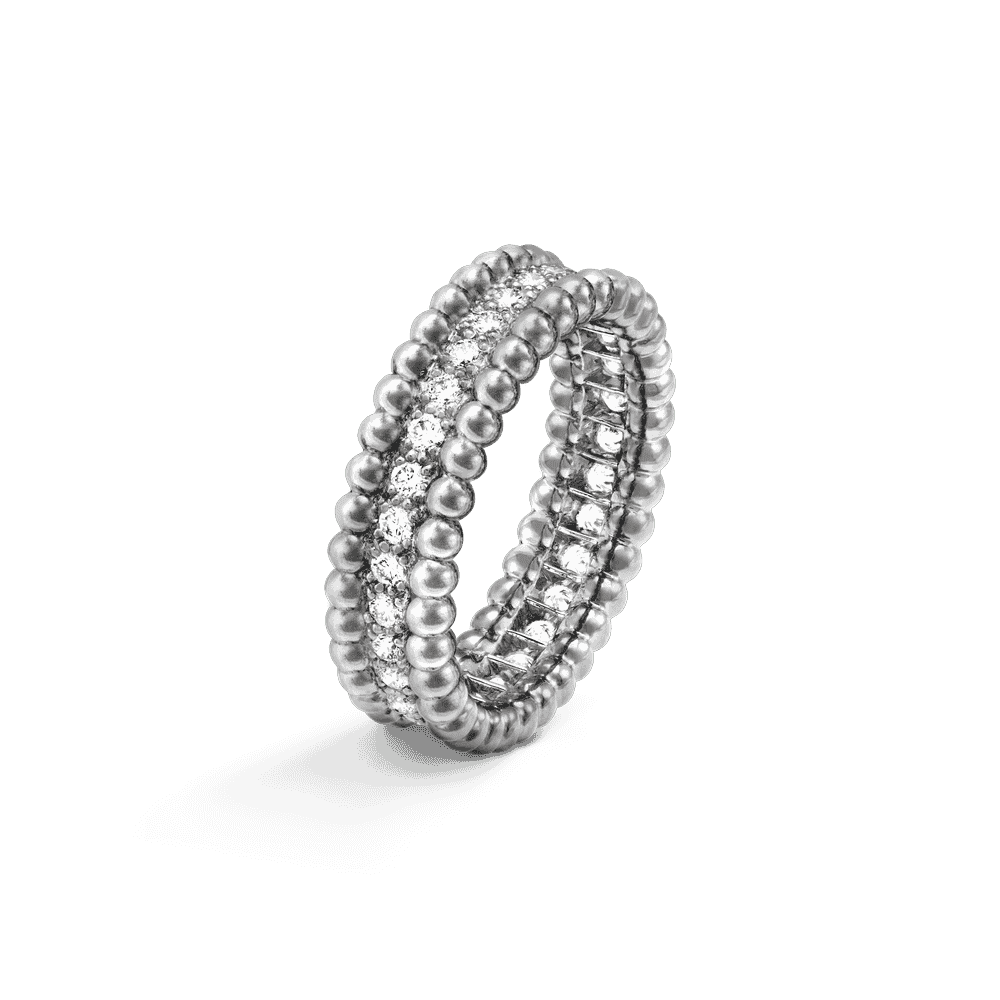 Nail necklace