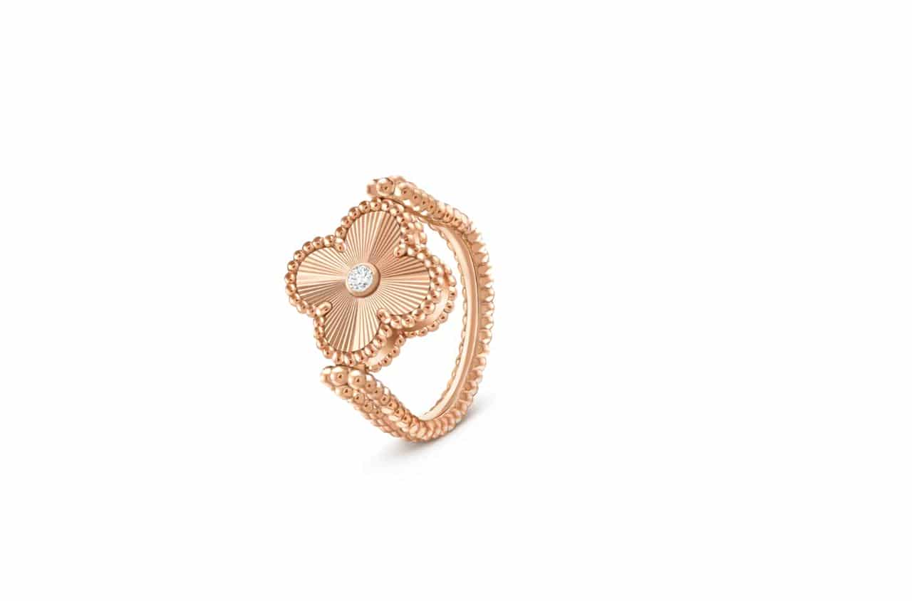 Cleo slim chocker